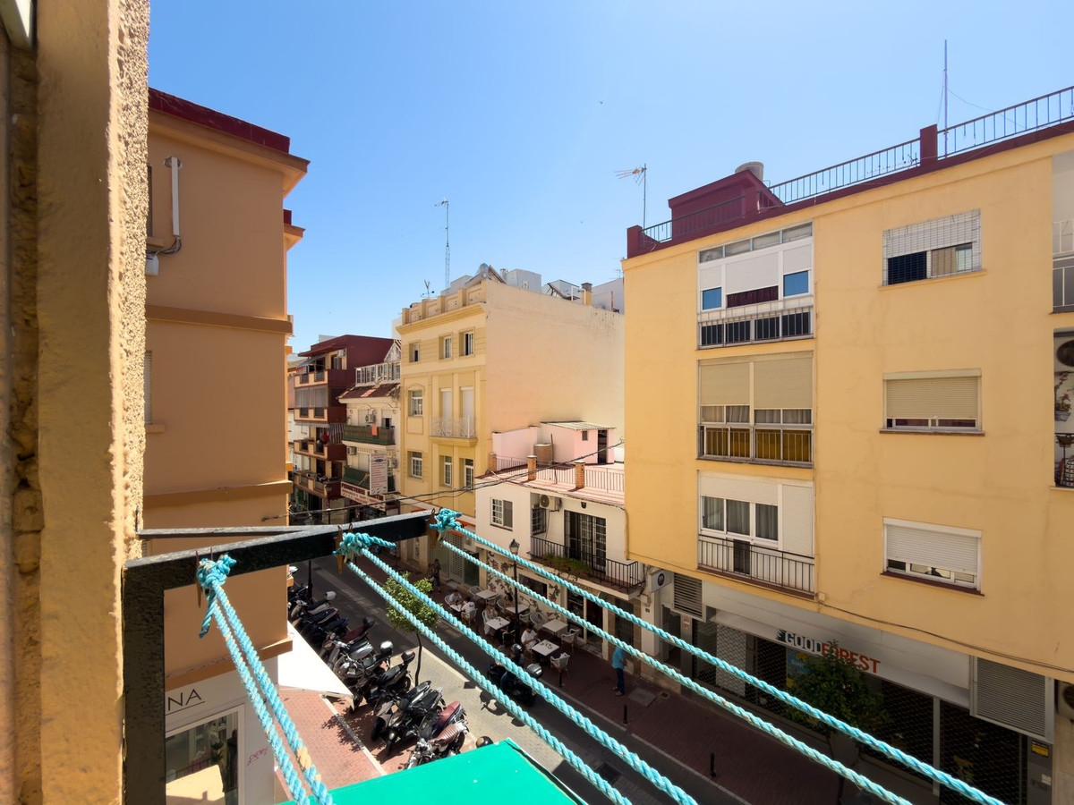 Middle Floor Apartment bilde 18
