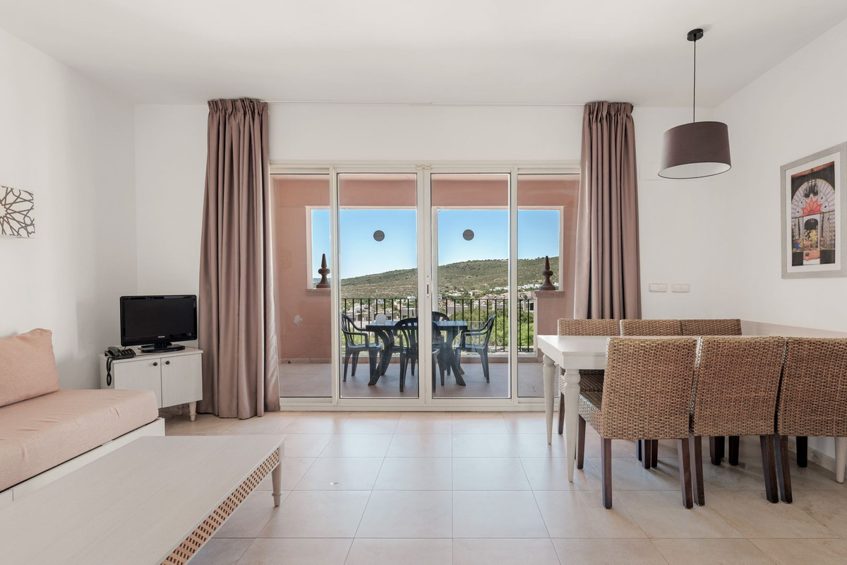 Middle Floor Apartment bilde 3
