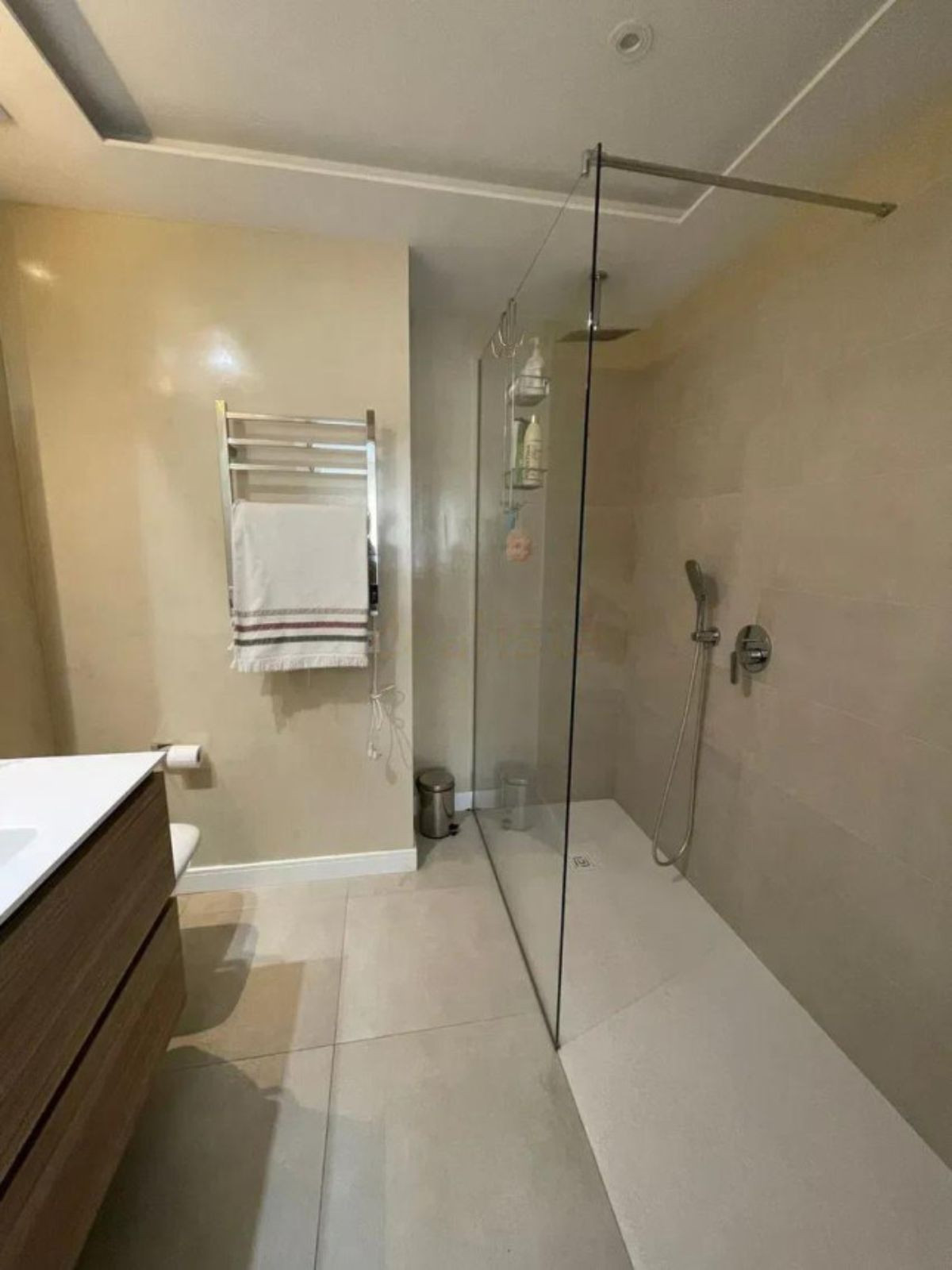 Middle Floor Apartment bilde 3