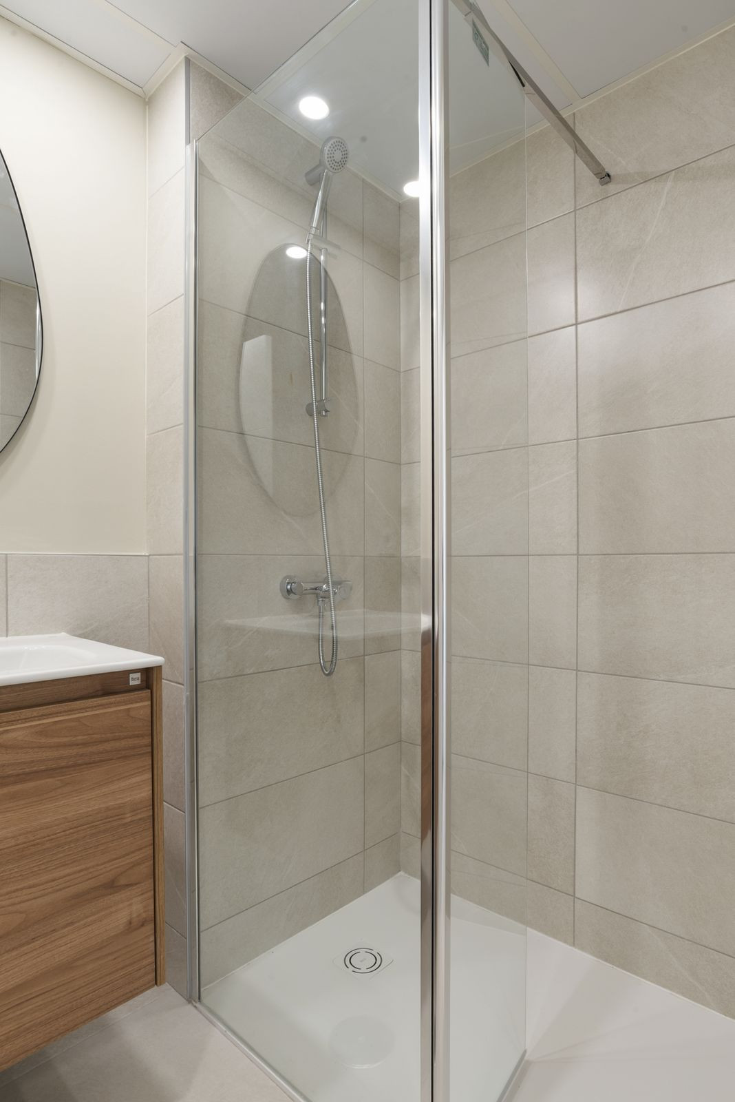 Middle Floor Apartment bilde 23