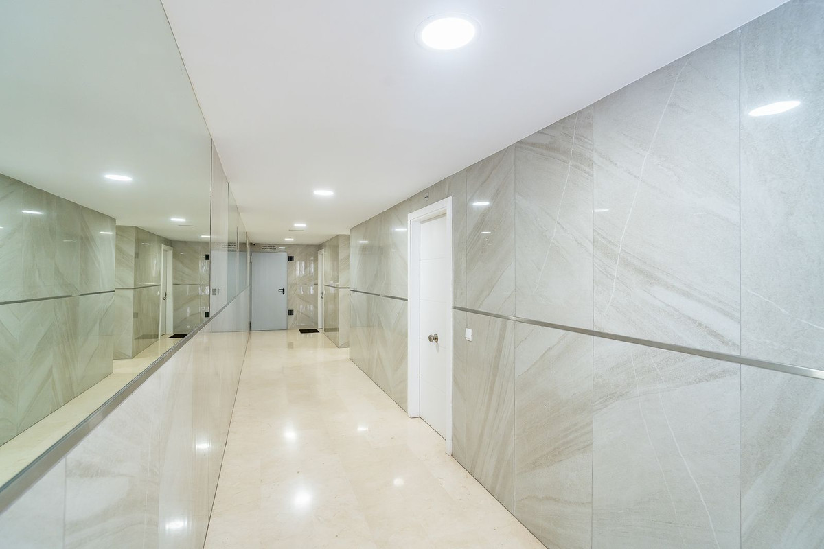 Middle Floor Apartment bilde 10