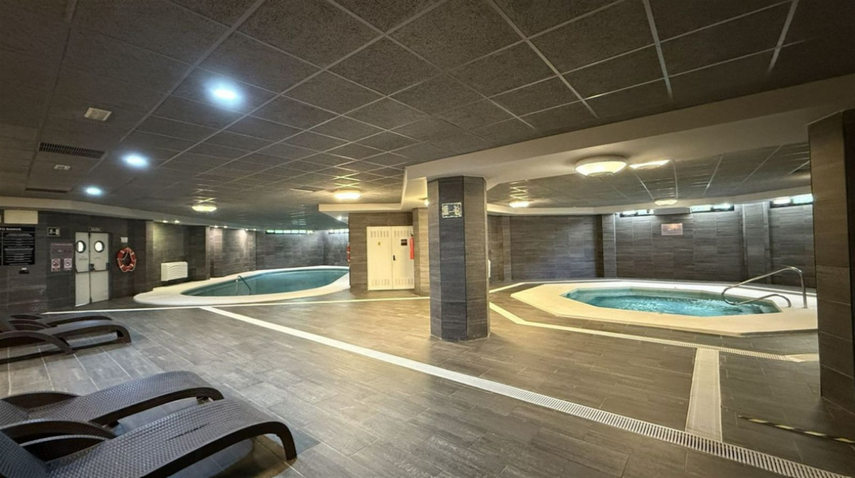 Middle Floor Apartment bilde 25