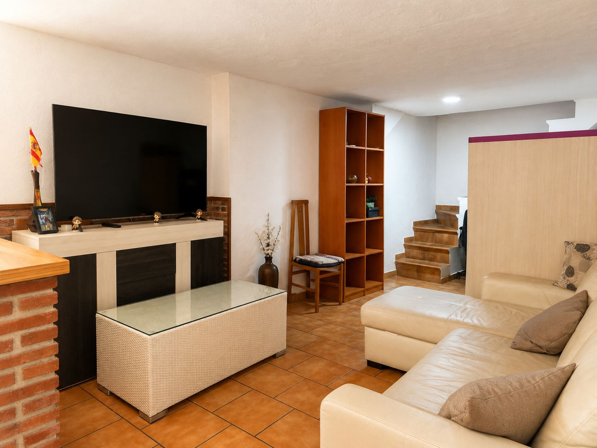 Semi-Detached House bilde 25