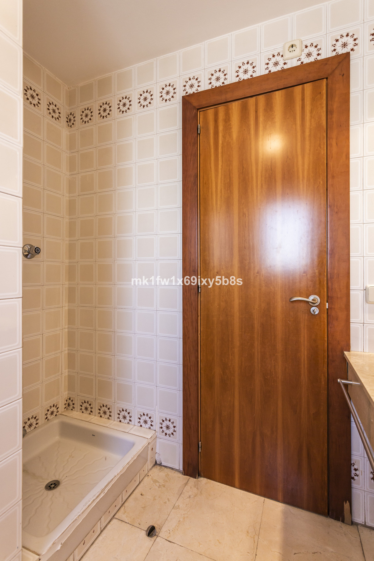 Middle Floor Apartment bilde 30