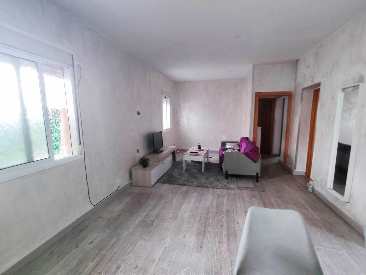 Middle Floor Apartment bilde 8
