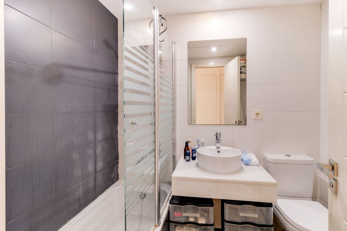 Middle Floor Apartment bilde 20