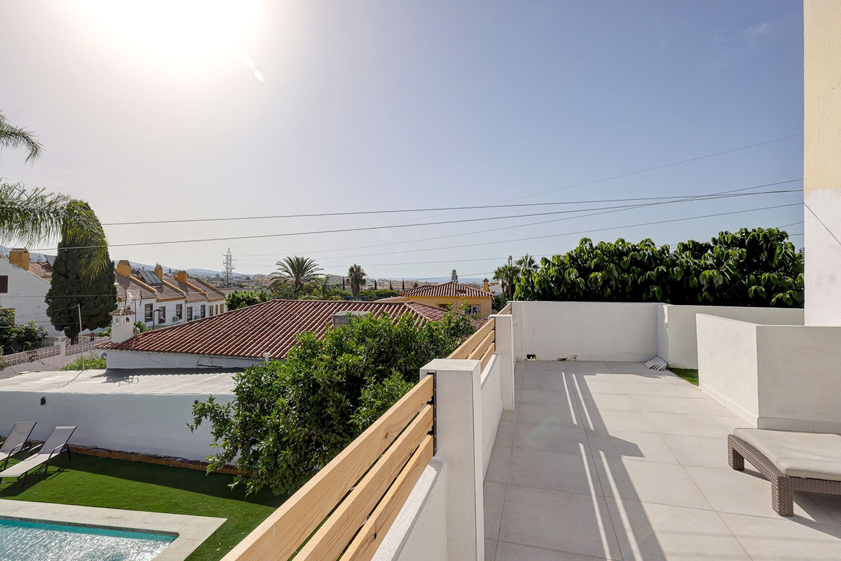 Detached Villa bilde 17