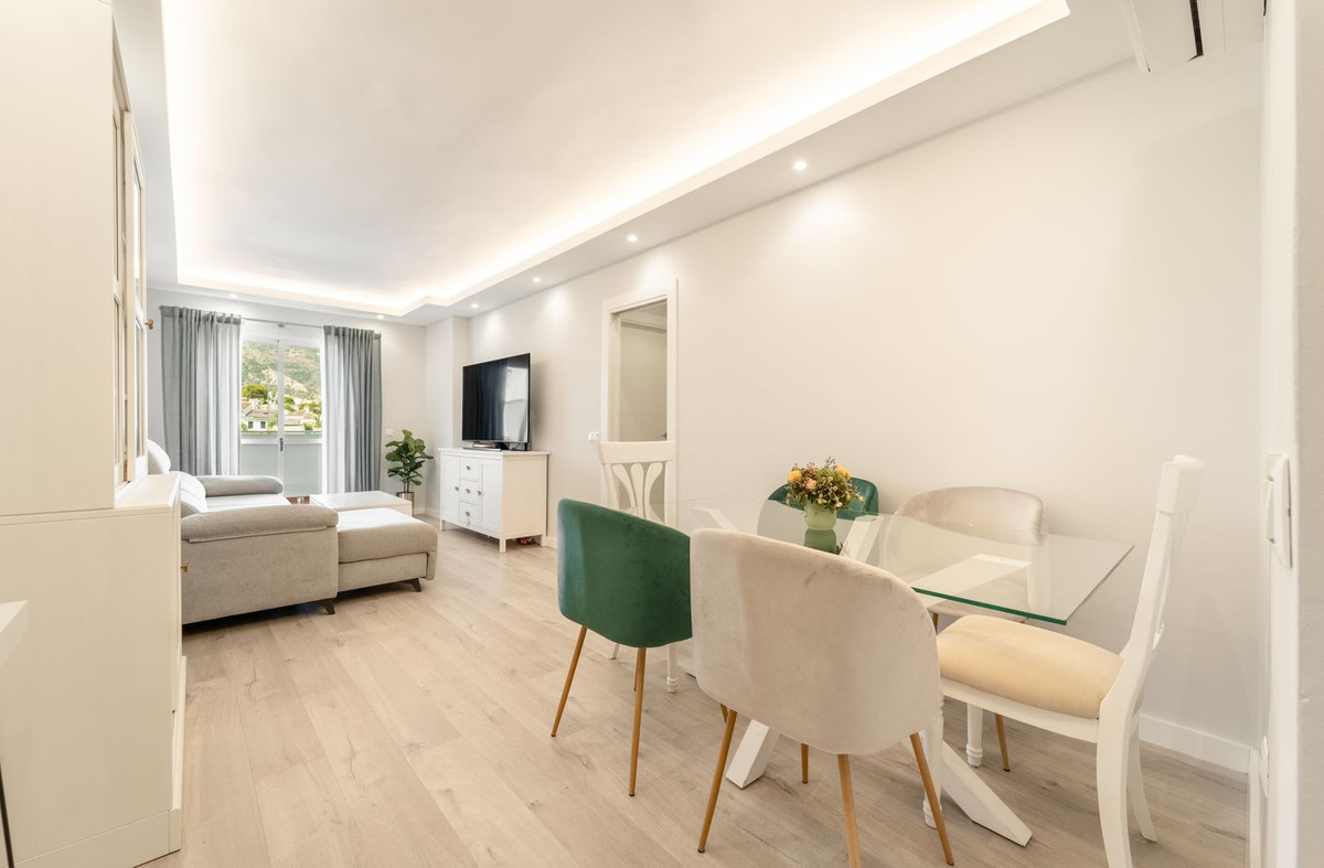 Middle Floor Apartment bilde 36