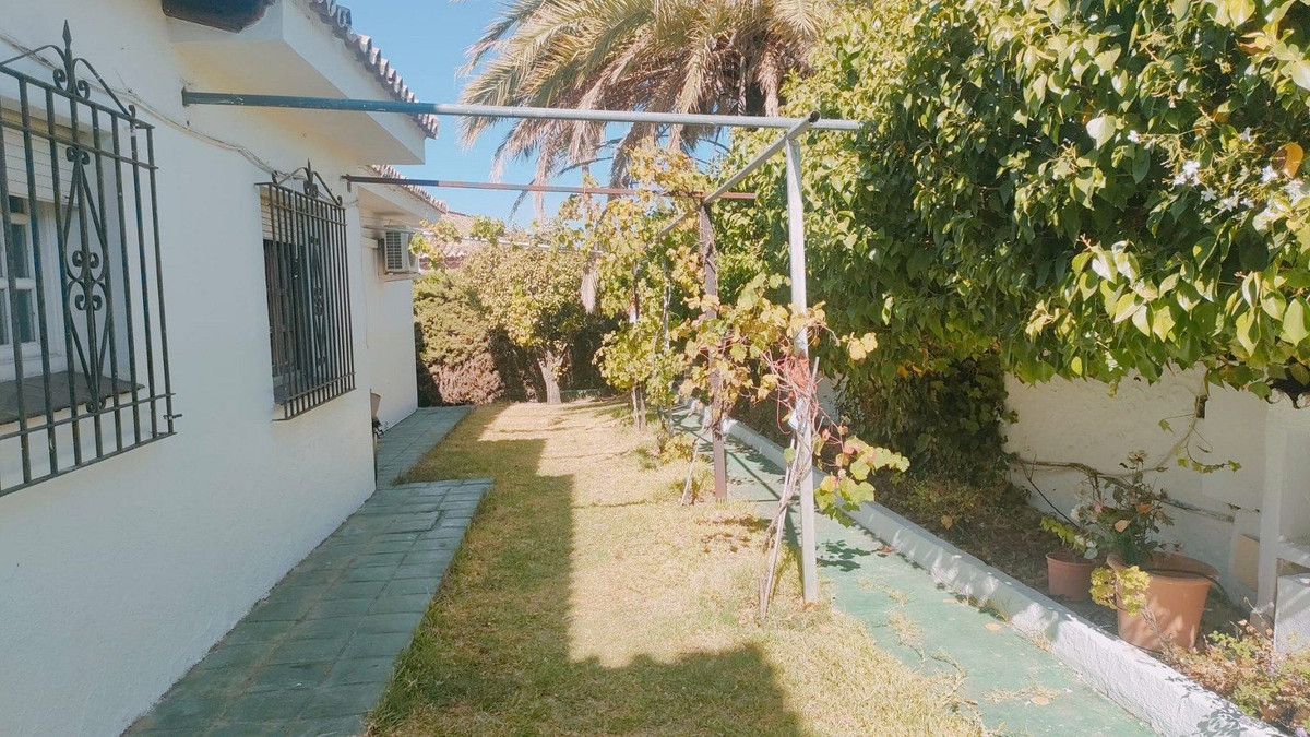 Detached Villa bilde 10