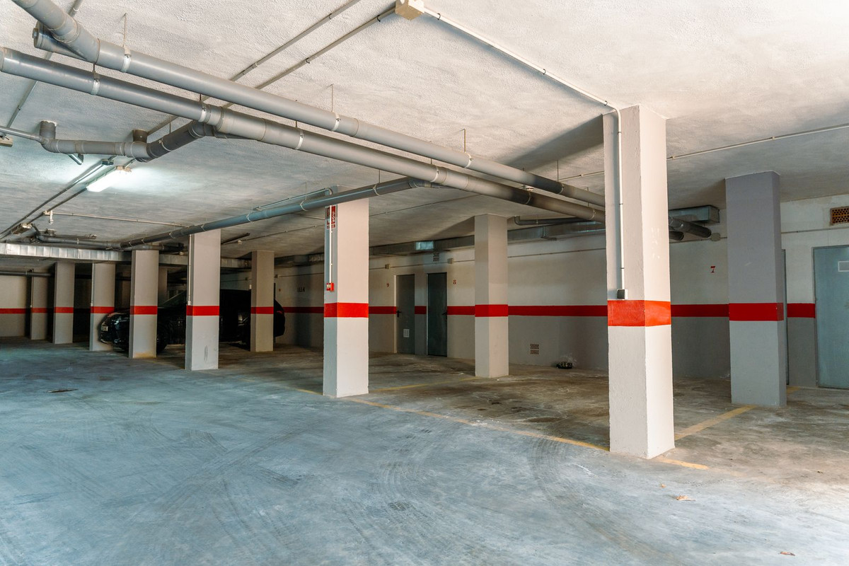 Middle Floor Apartment bilde 32