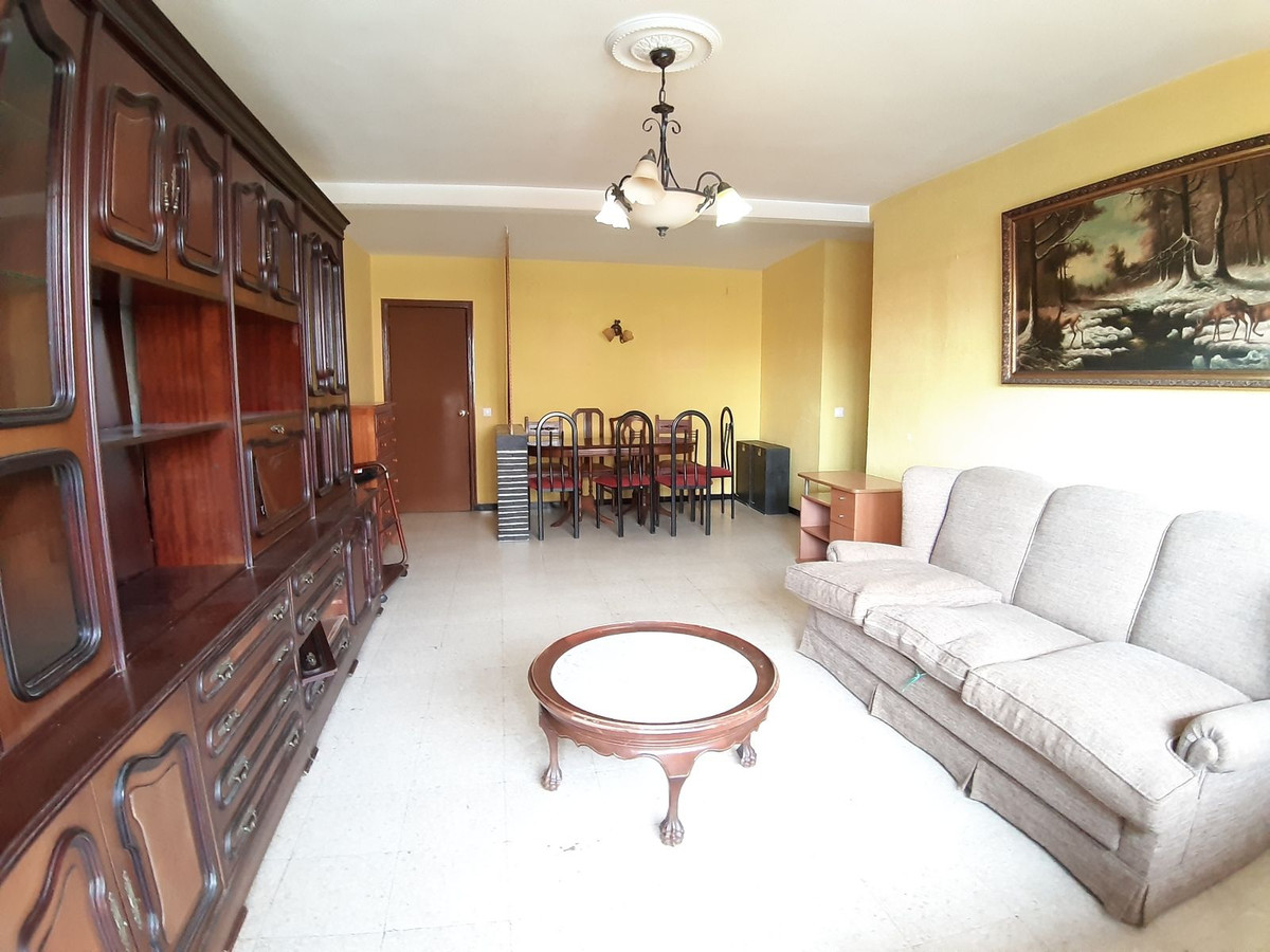 Middle Floor Apartment bilde 1
