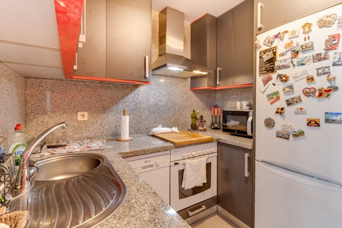 Middle Floor Apartment bilde 14