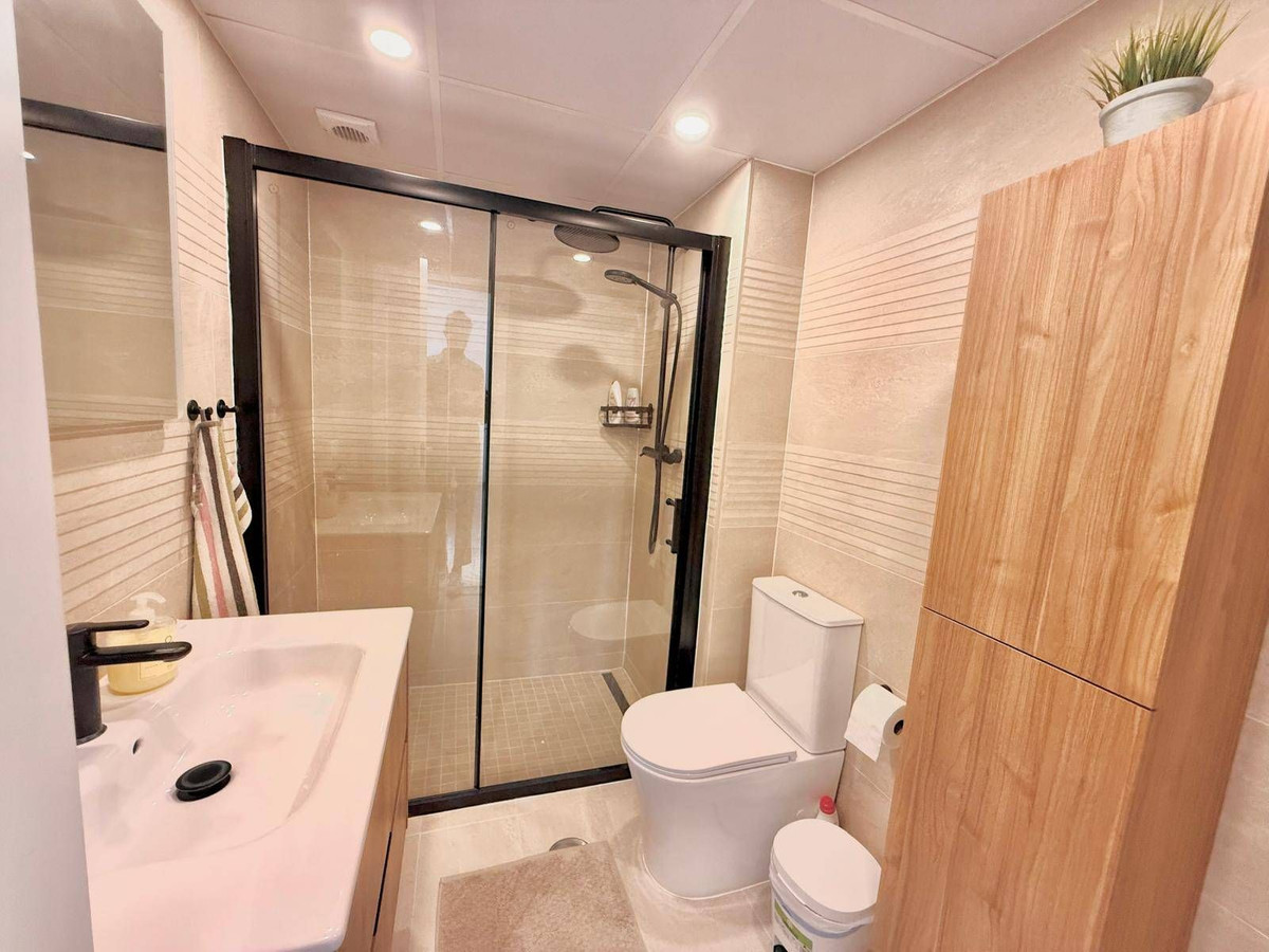Middle Floor Apartment bilde 2