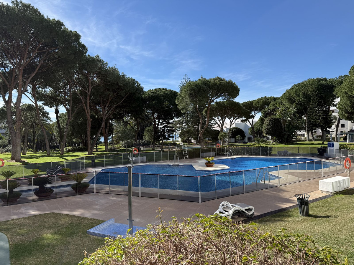 Middle Floor Apartment bilde 28