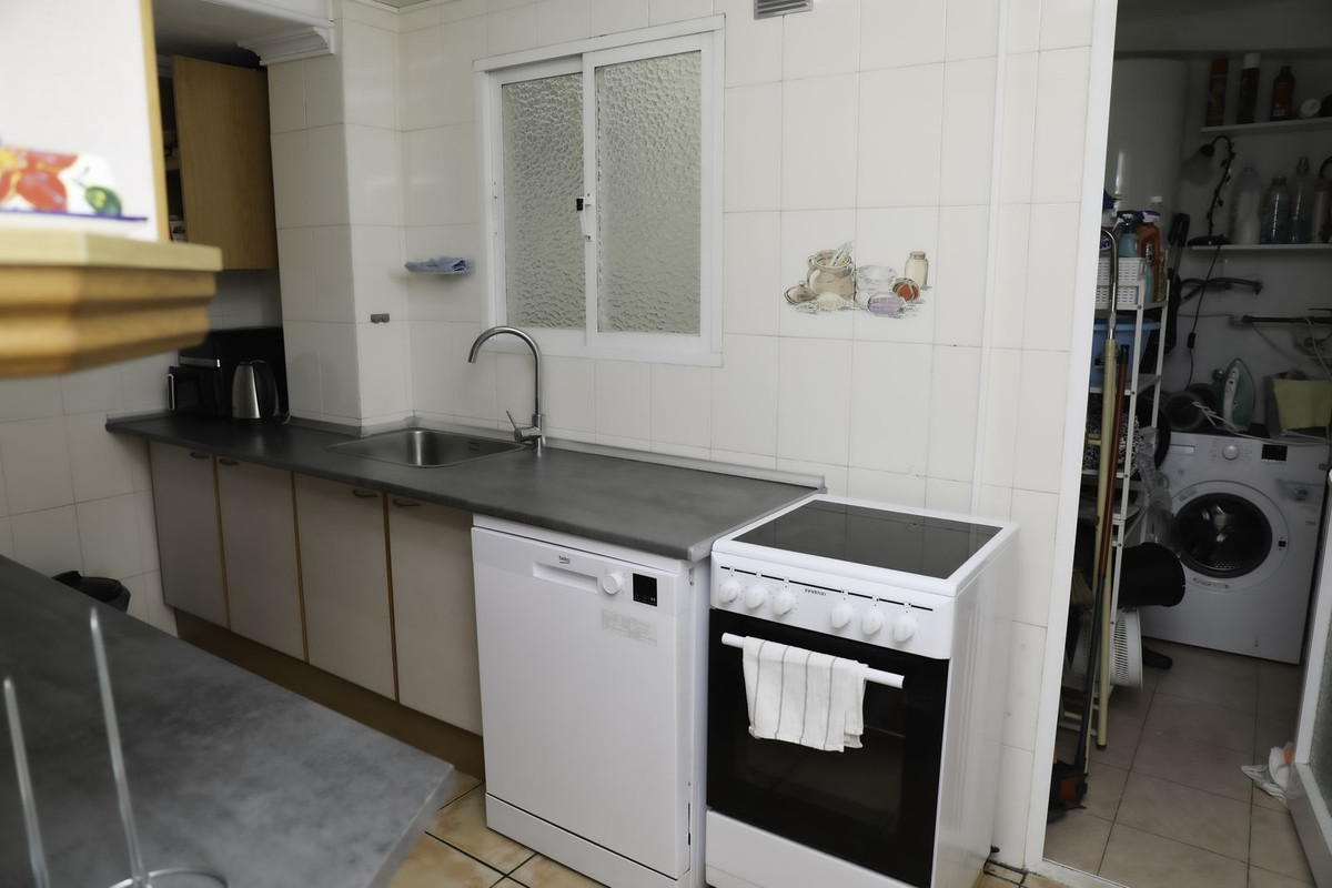 Middle Floor Apartment bilde 25