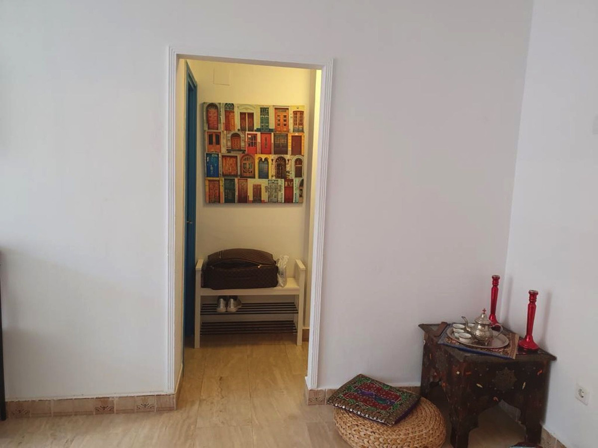 Middle Floor Apartment bilde 3