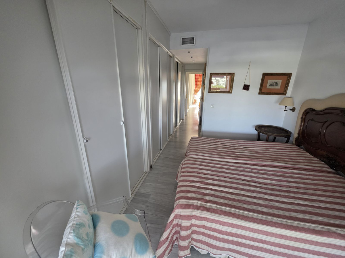 Middle Floor Apartment bilde 19