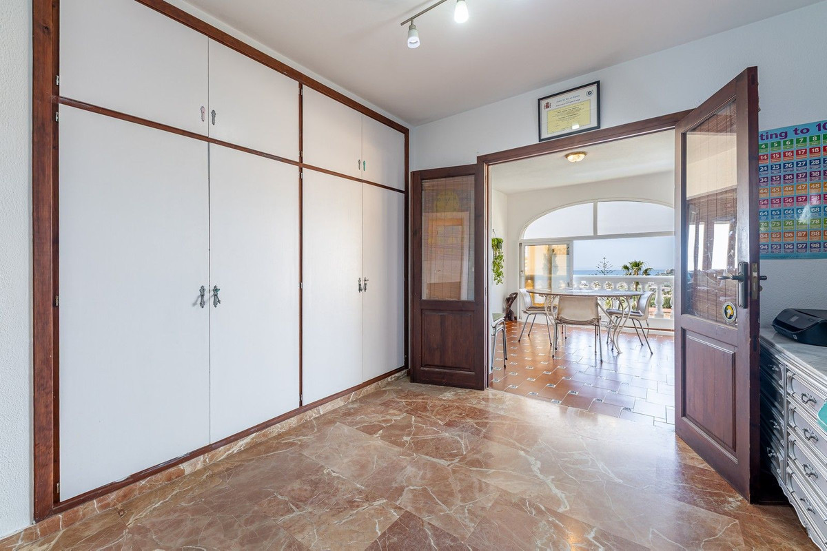 Detached Villa bilde 18