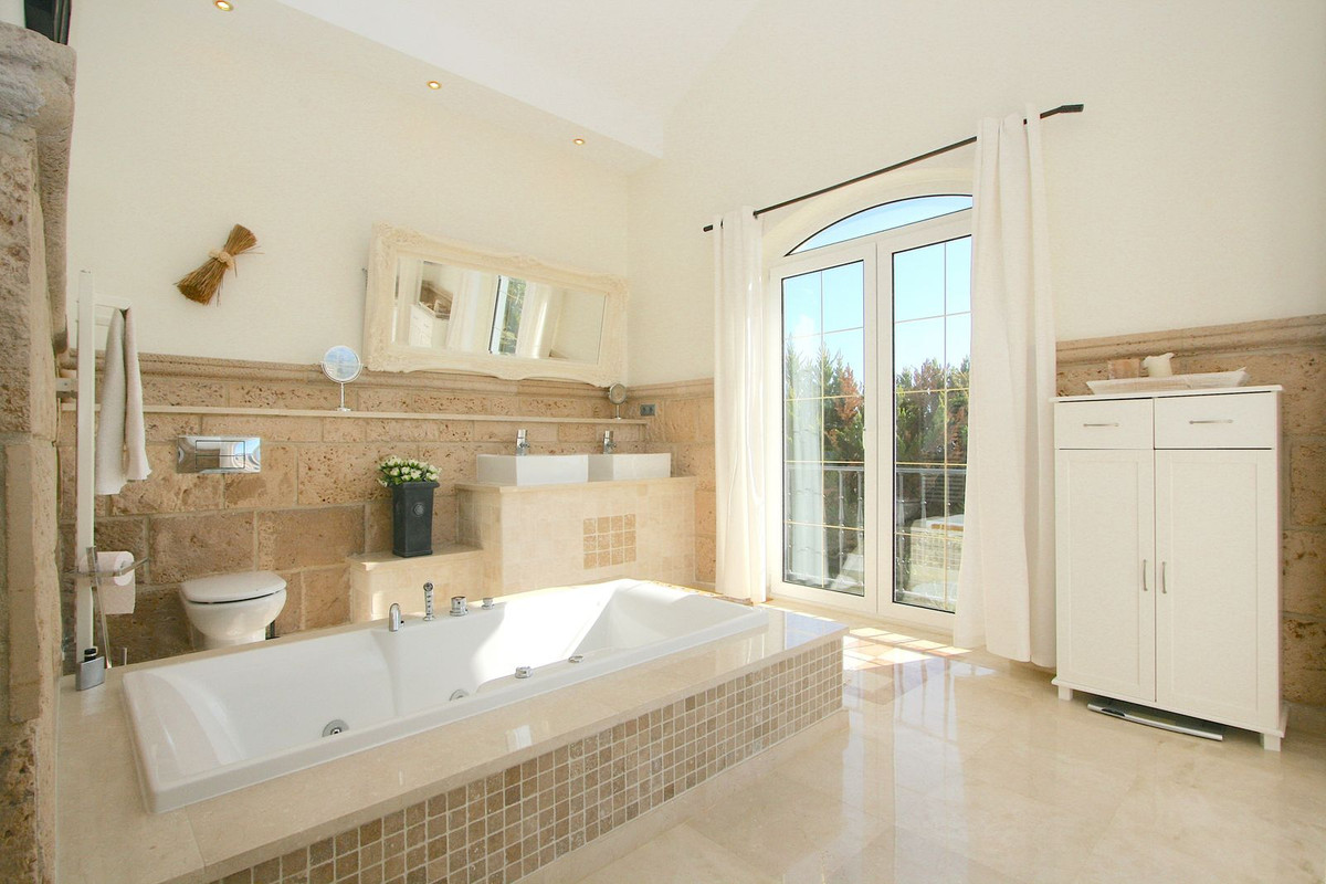 Detached Villa bilde 7