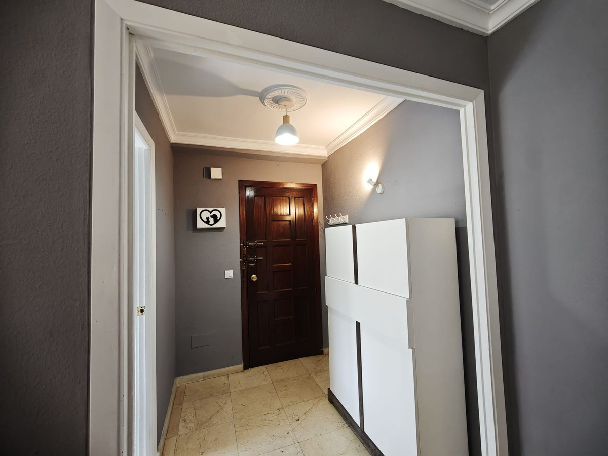 Middle Floor Apartment bilde 12