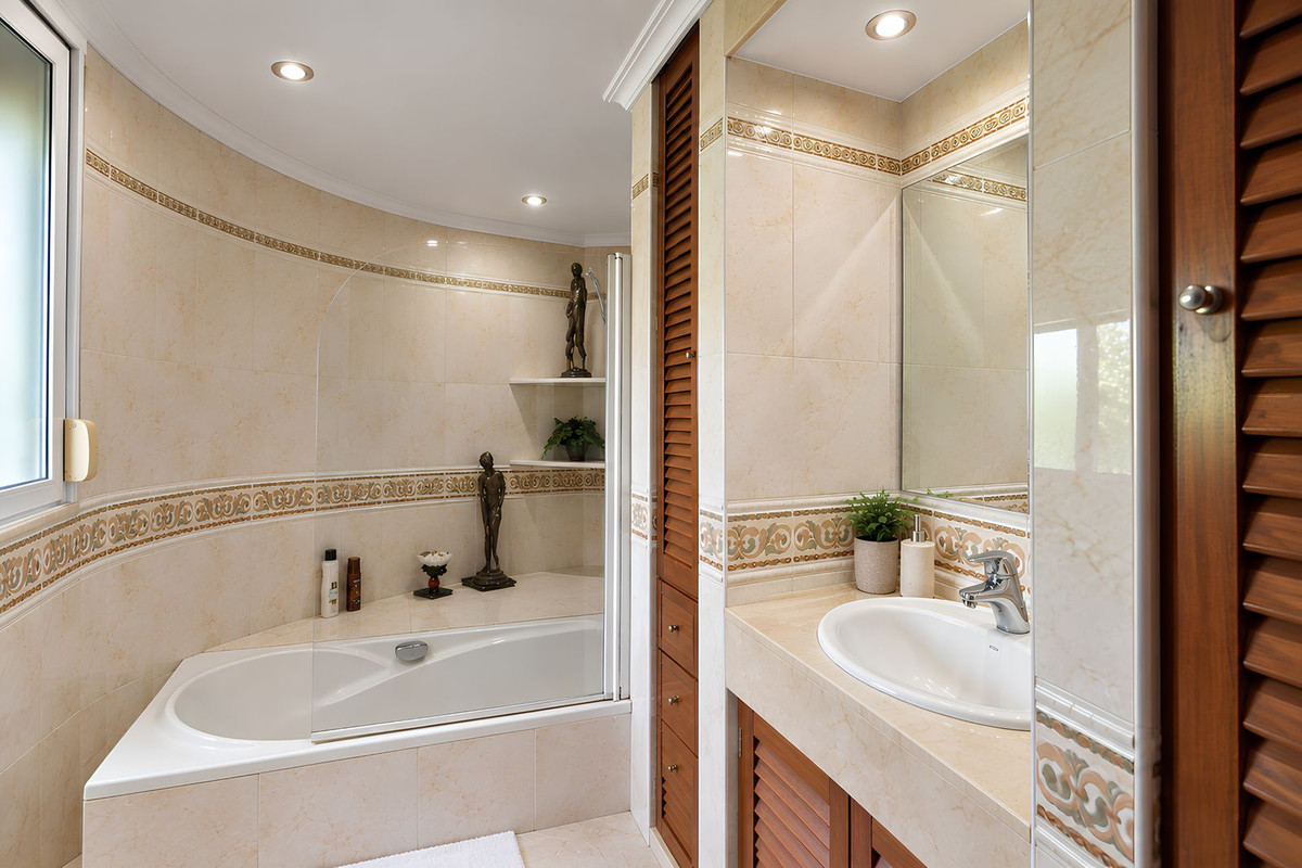 Middle Floor Apartment bilde 27