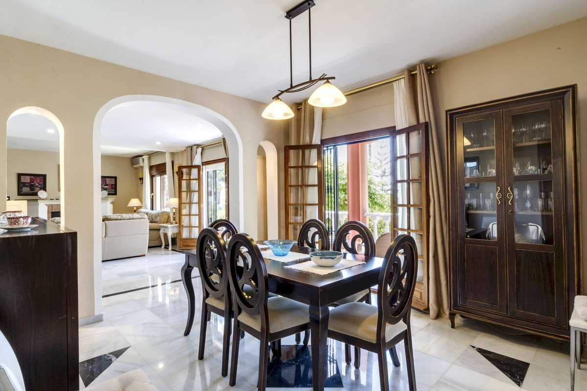 Detached Villa bilde 8