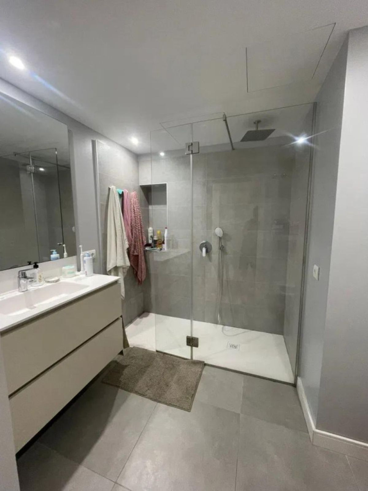 Middle Floor Apartment bilde 11