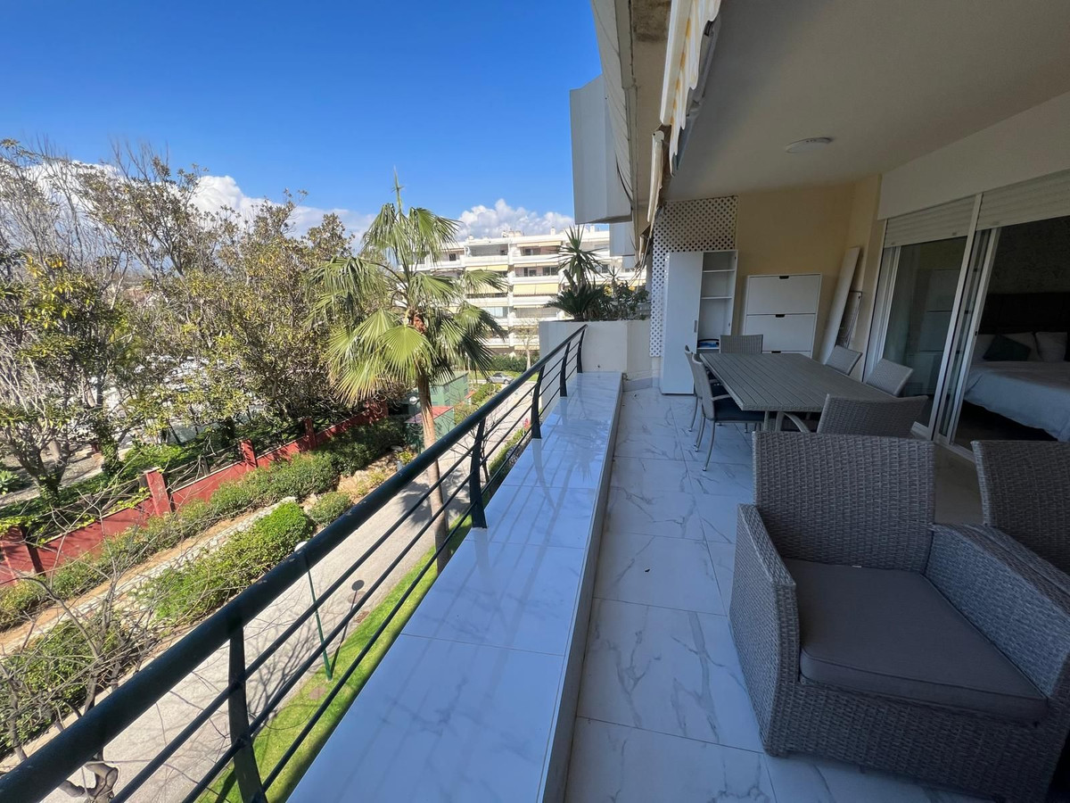 Middle Floor Apartment bilde 3