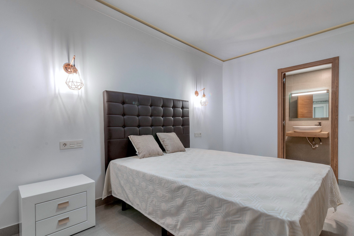 Middle Floor Apartment bilde 9