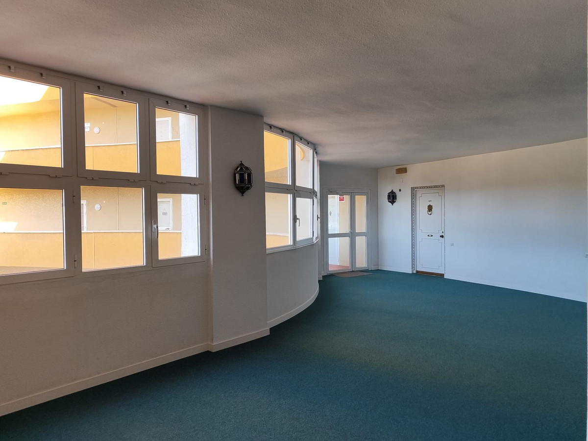 Middle Floor Apartment bilde 39