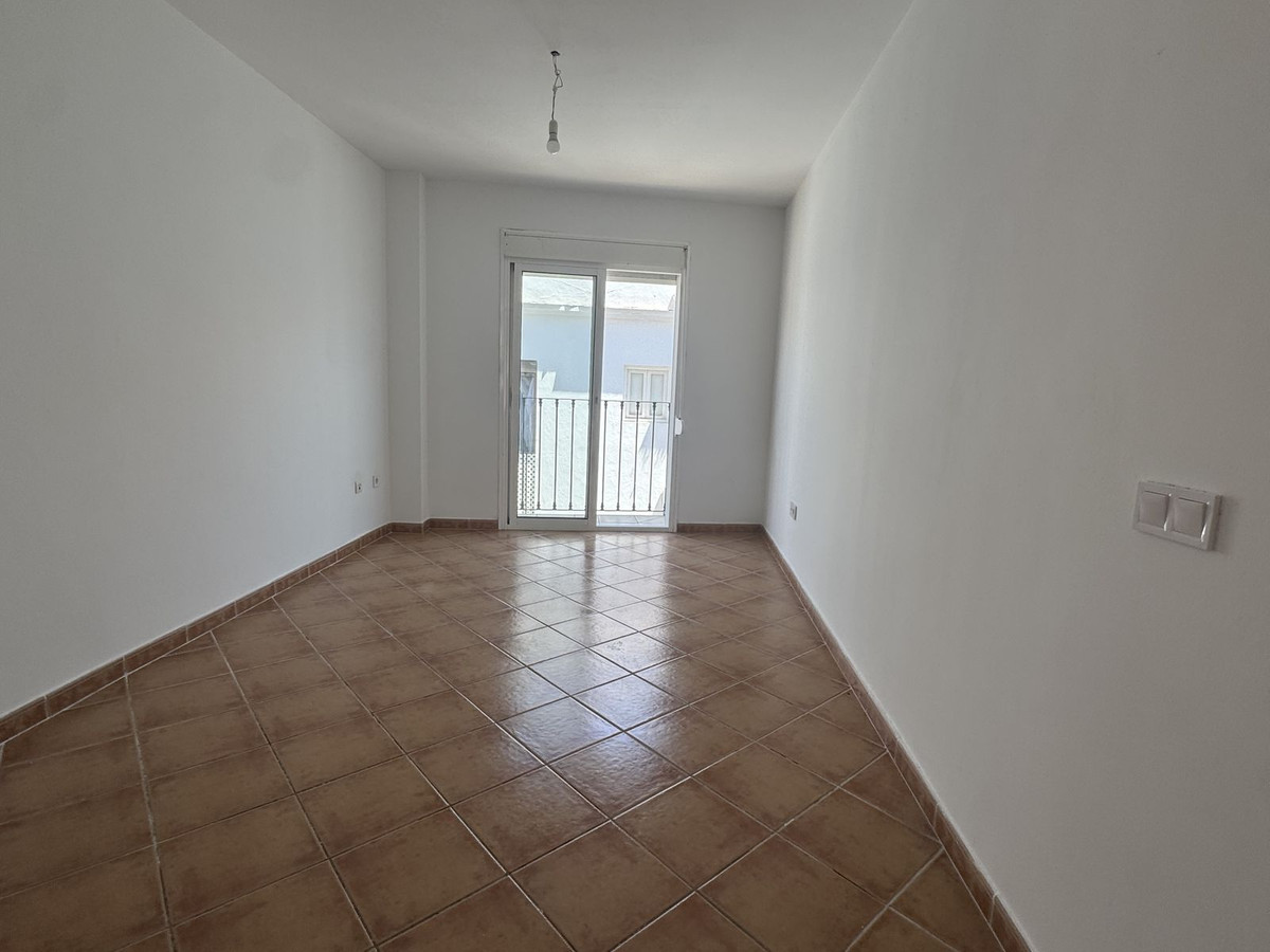 Middle Floor Apartment bilde 3