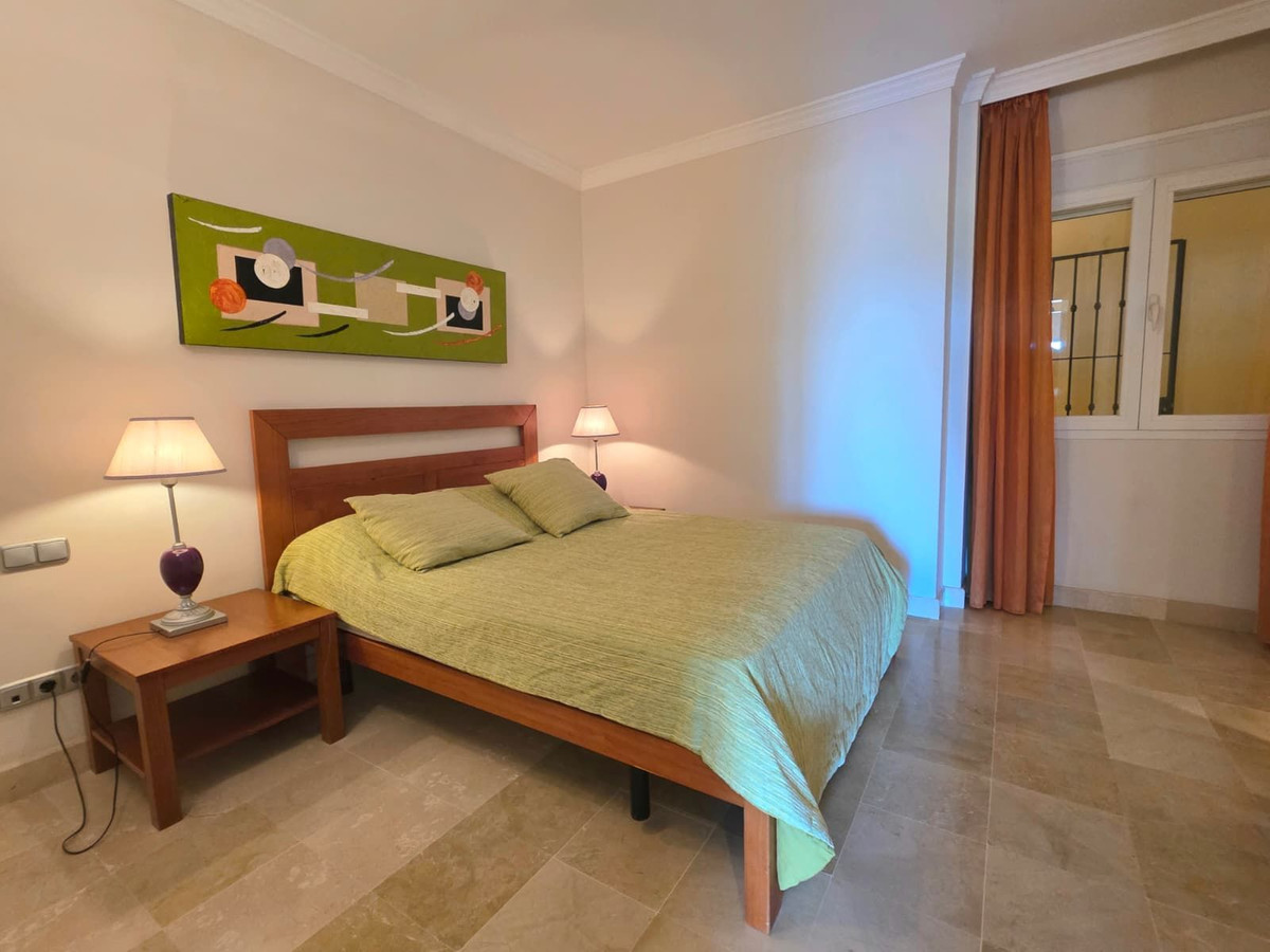 Middle Floor Apartment bilde 17