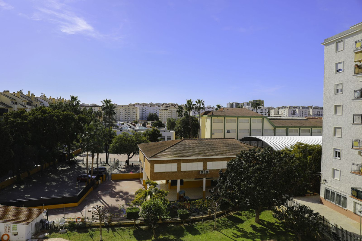Middle Floor Apartment bilde 33