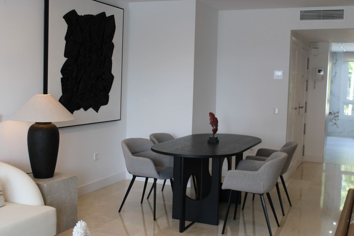 Middle Floor Apartment bilde 10