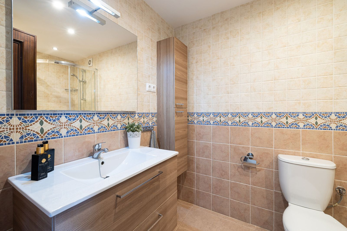 Middle Floor Apartment bilde 14