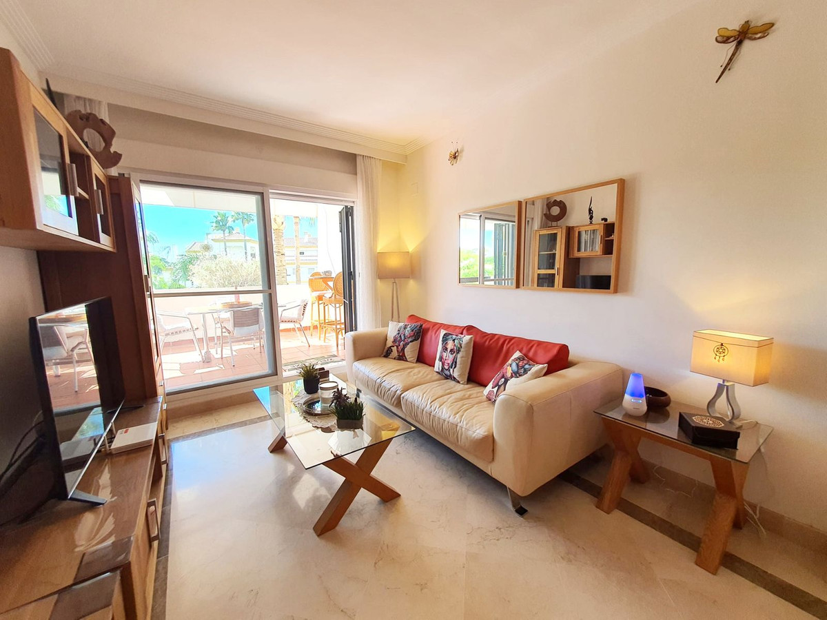 Middle Floor Apartment bilde 10