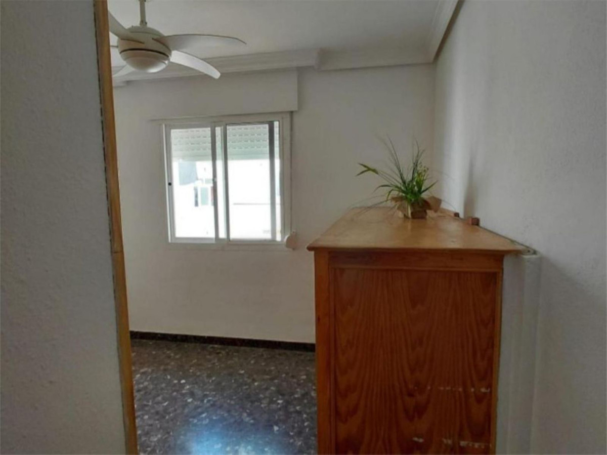 Middle Floor Apartment bilde 14