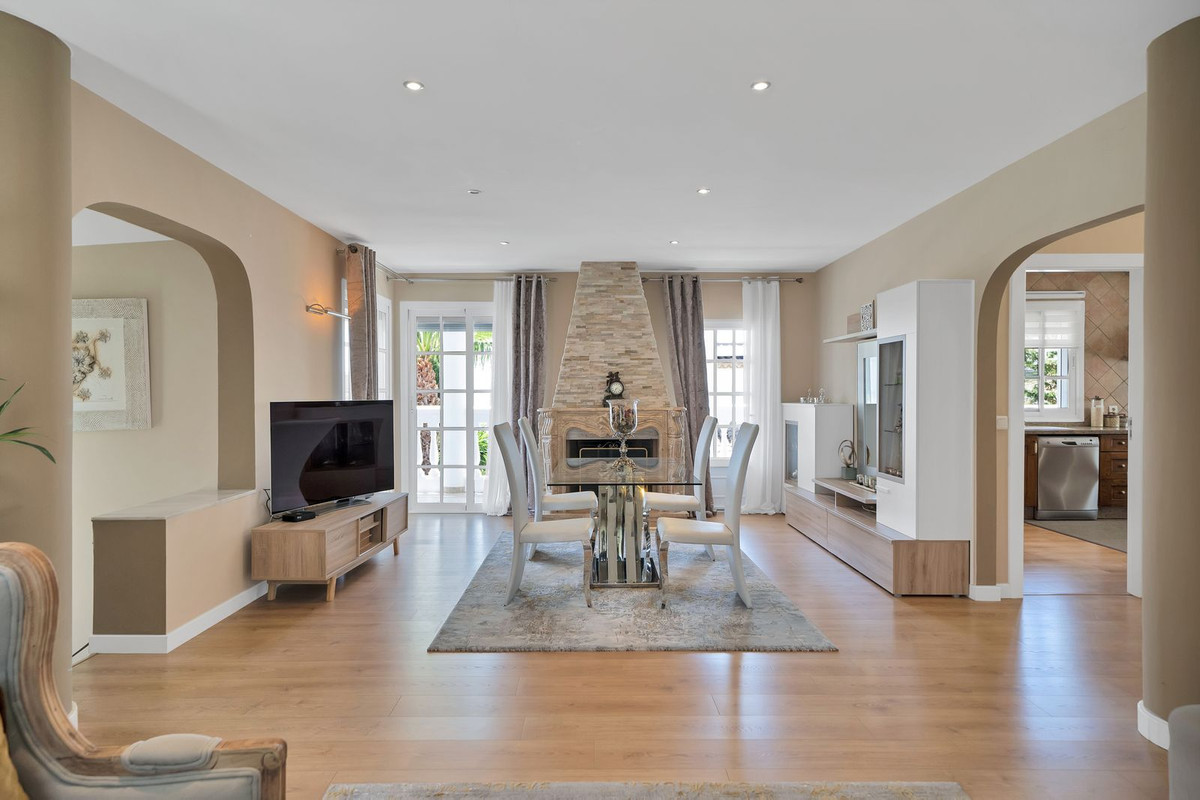 Detached Villa bilde 35