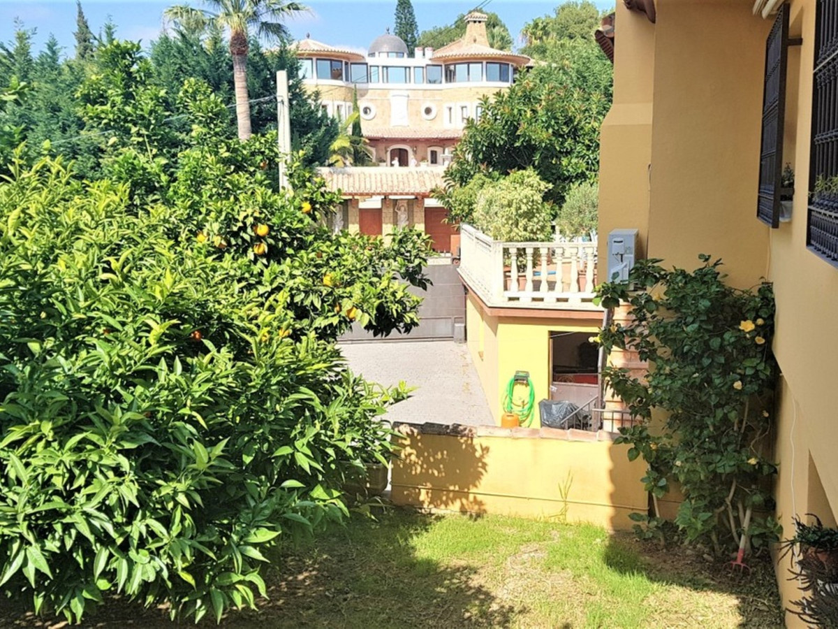 Detached Villa bilde 4