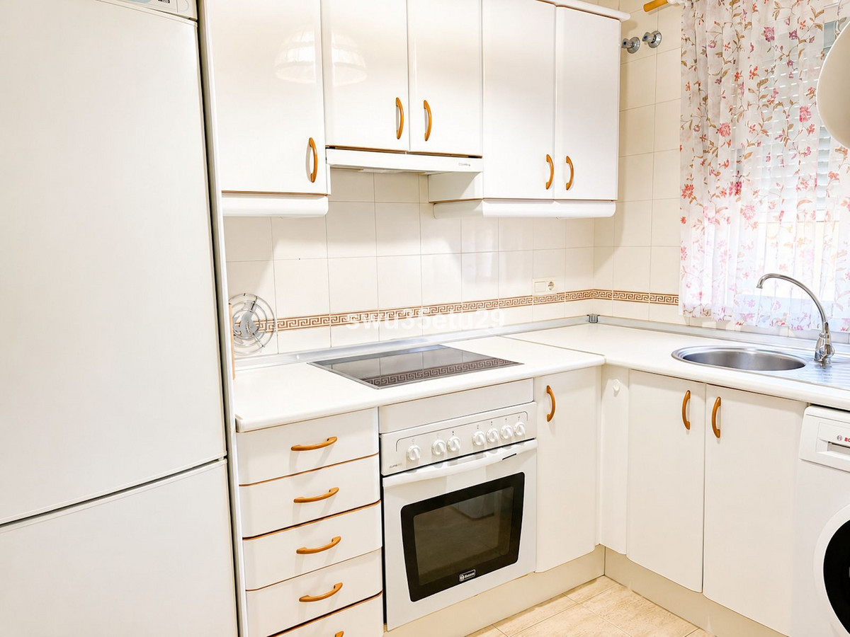 Middle Floor Apartment bilde 10