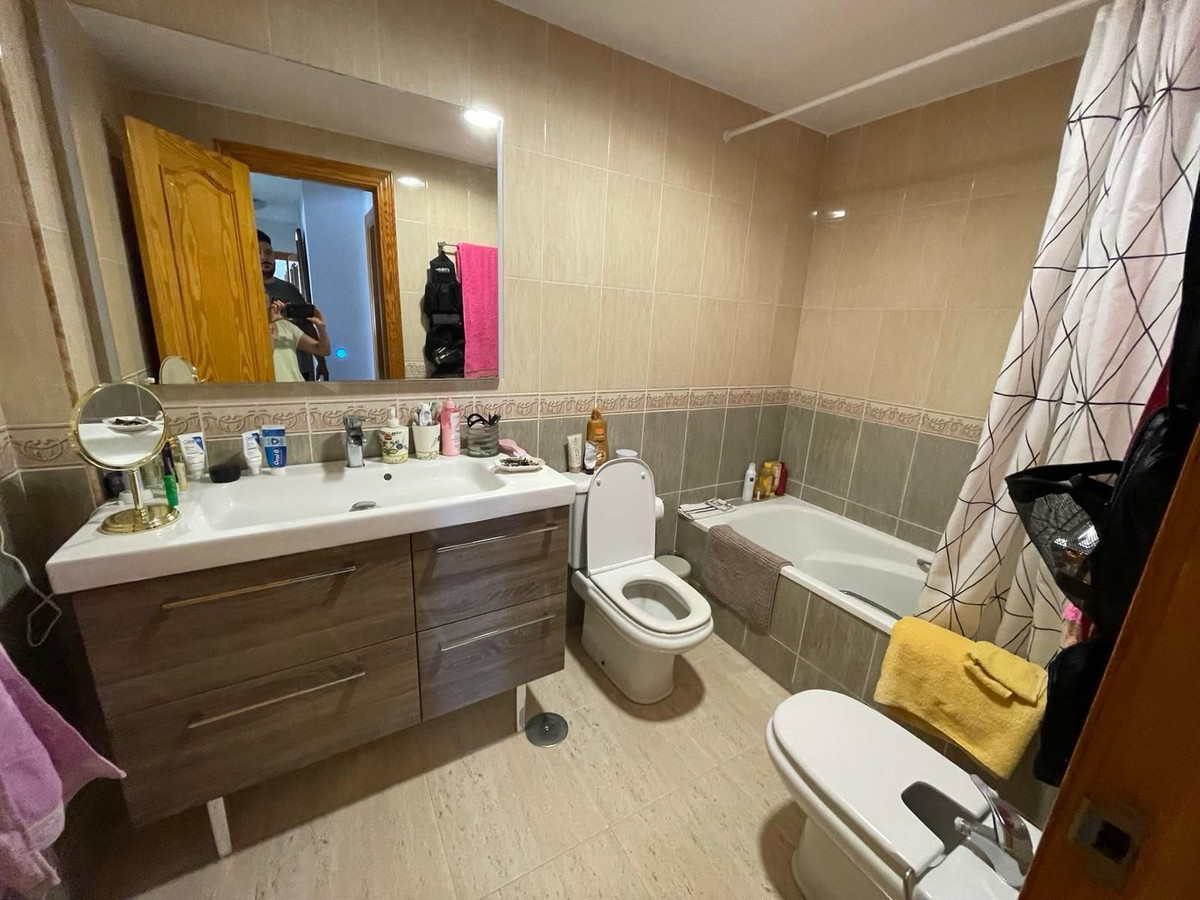 Middle Floor Apartment bilde 23