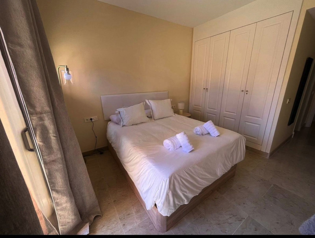 Middle Floor Apartment bilde 12