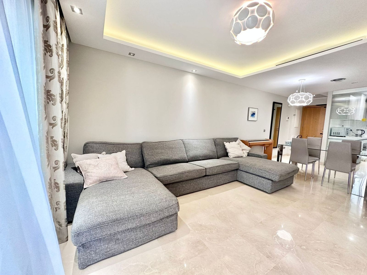 Middle Floor Apartment bilde 14