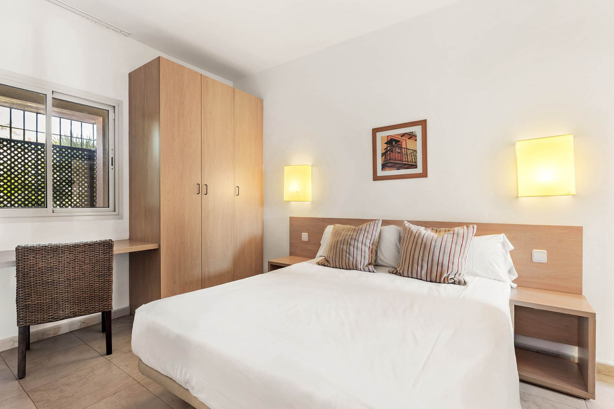 Middle Floor Apartment bilde 10