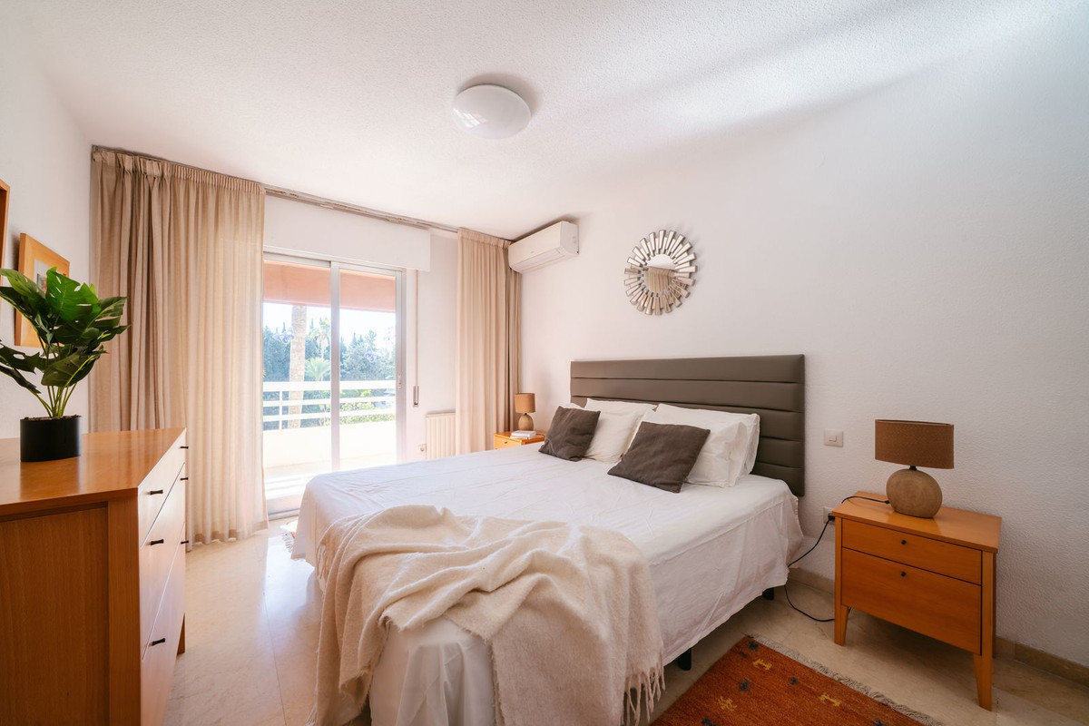 Middle Floor Apartment bilde 3