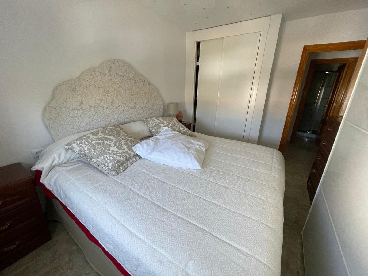 Middle Floor Apartment bilde 11