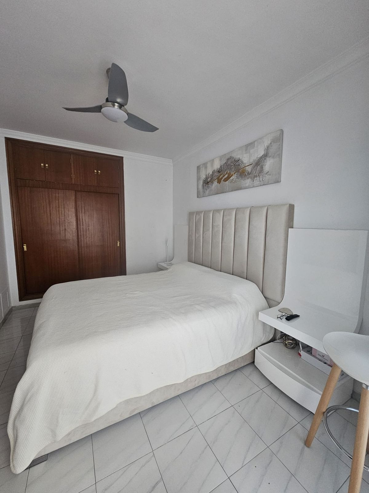 Middle Floor Apartment bilde 10