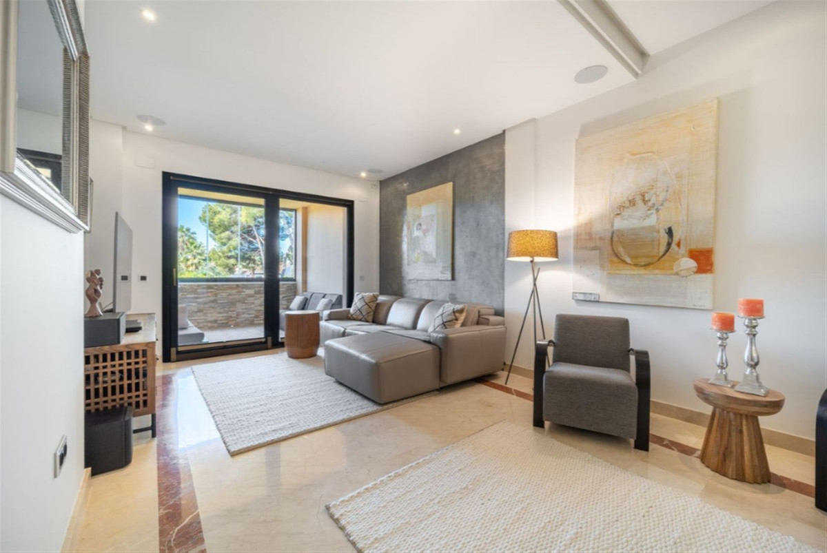 Middle Floor Apartment bilde 5