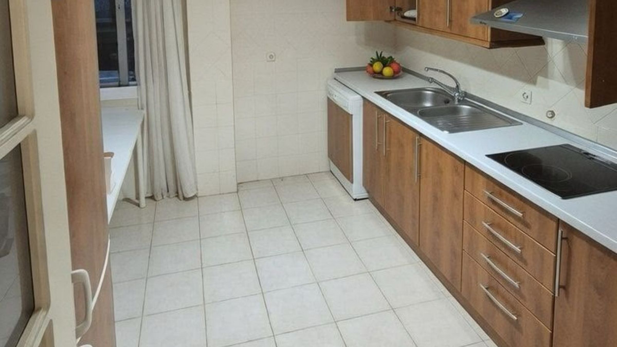 Middle Floor Apartment bilde 7