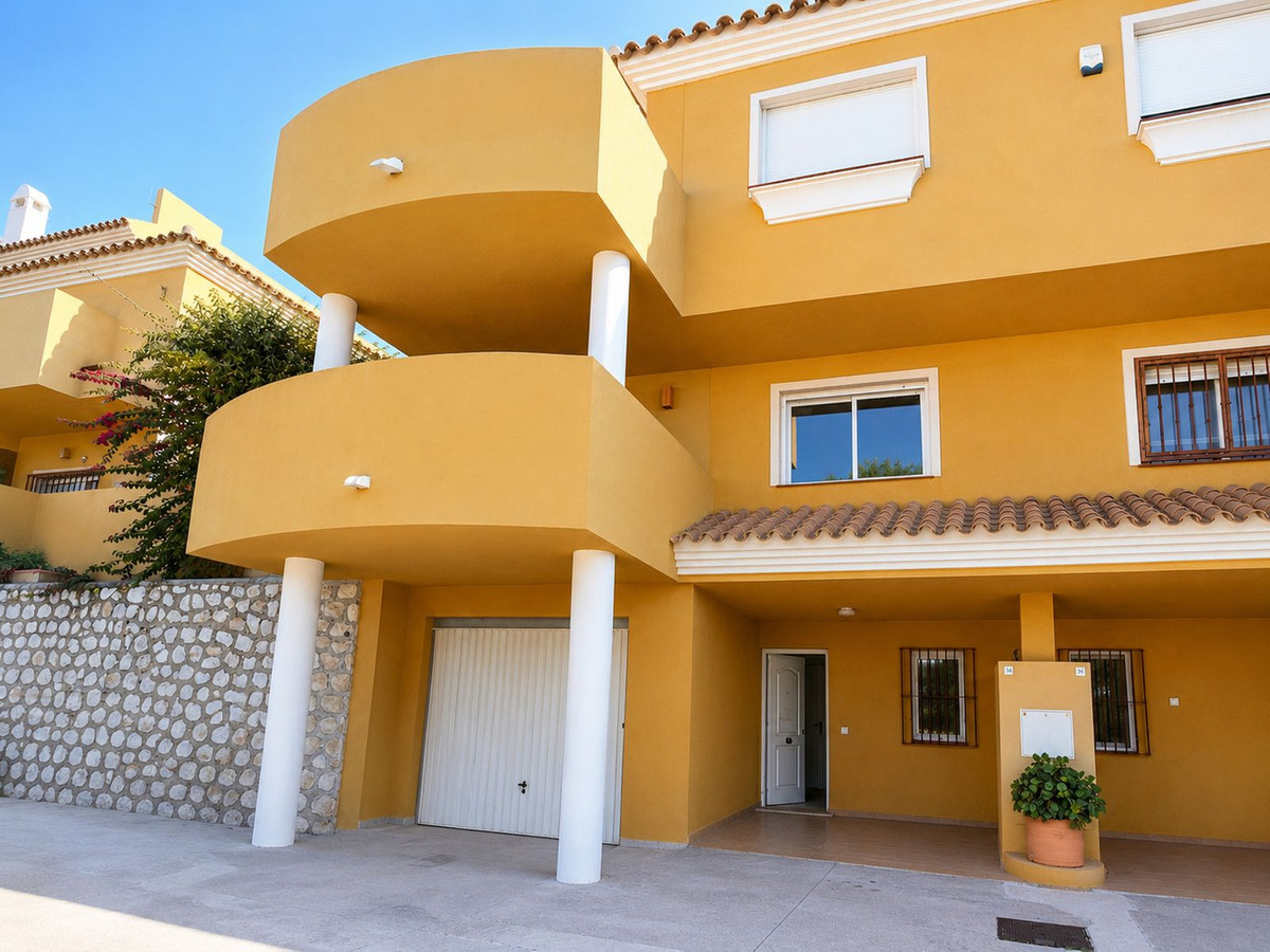 Semi-Detached House bilde 1